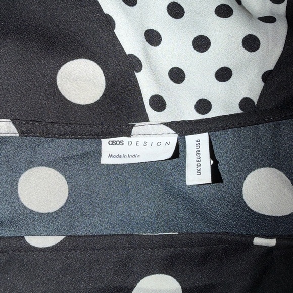 ASOS DESIGN
Mixed Polka Dot print Maxi Skirt - Picture 2 of 8